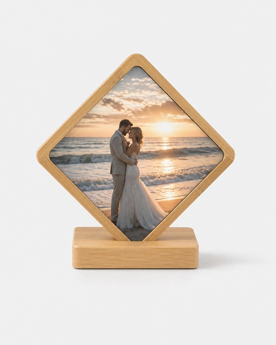 Cadre photo bambou forme originale losange personnalisé